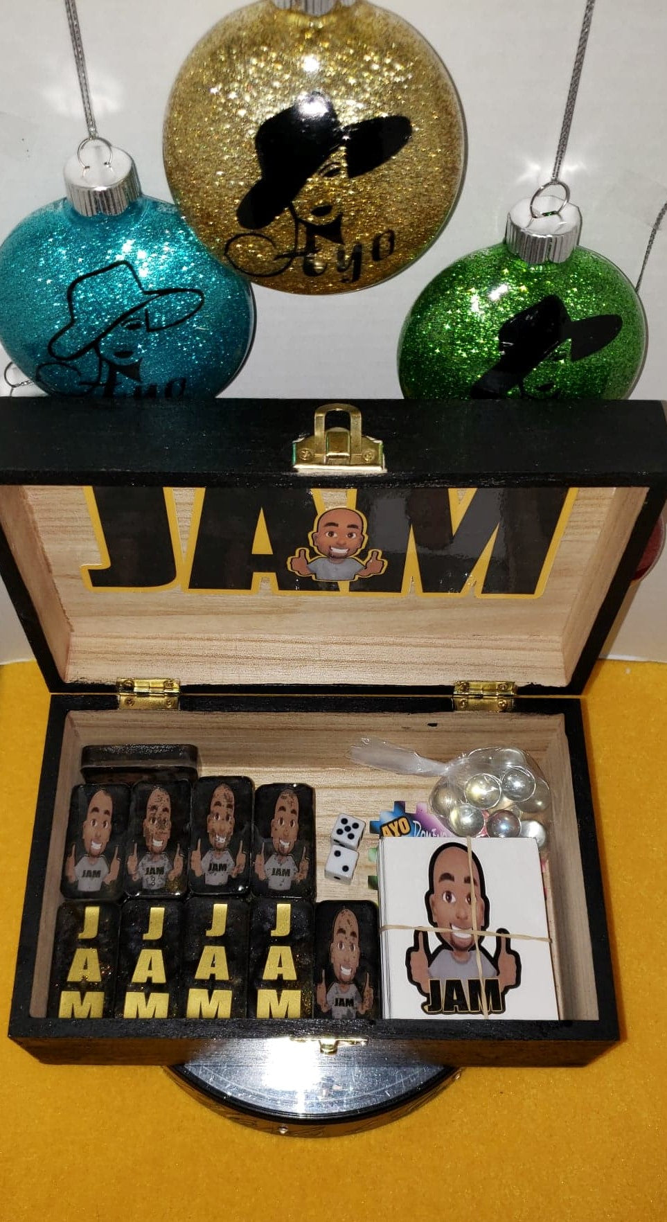 Caja de juegos AYO